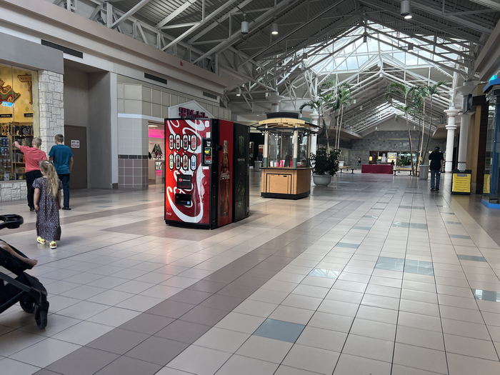 Midland Mall - July 31 2022 (newer photo)